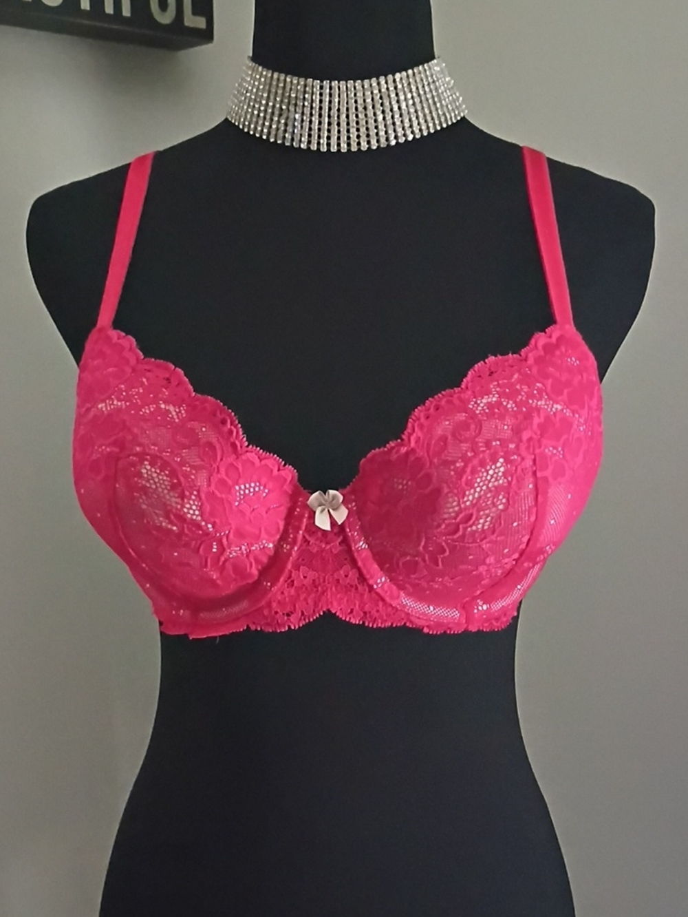 Victoria's Secret Lace Underwire Bra